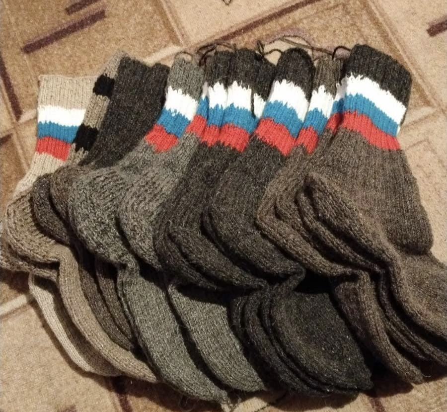 Детские письма и тёплые носочки подготовили в Галахово  для военнослужащих - земляков